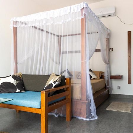 Bed and Breakfast Srimany Мирисса Экстерьер фото