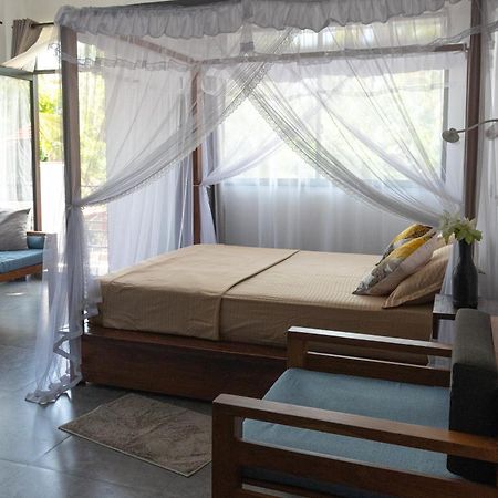 Bed and Breakfast Srimany Мирисса Экстерьер фото