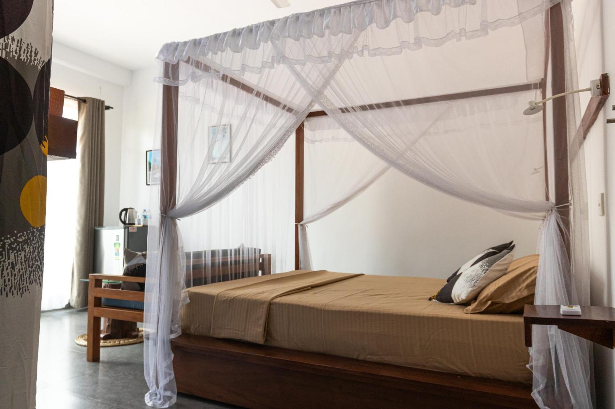 Bed and Breakfast Srimany Мирисса Экстерьер фото
